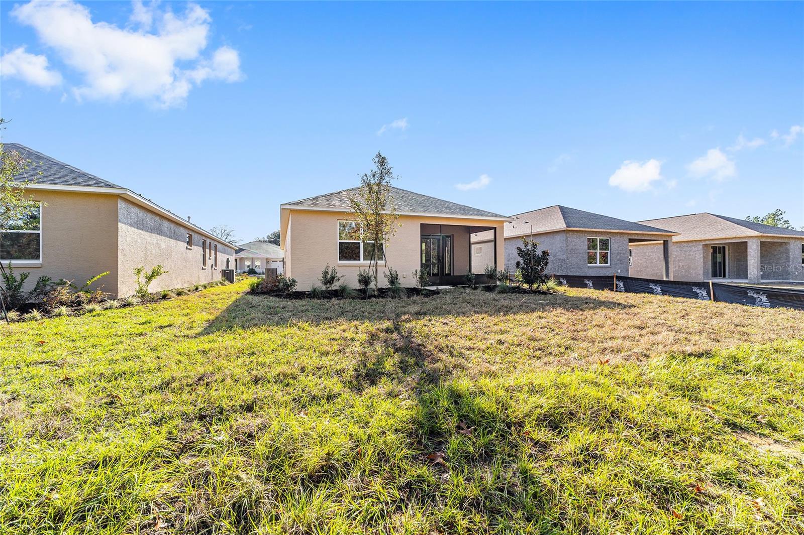 ON TOP OF THE WORLD - Residential