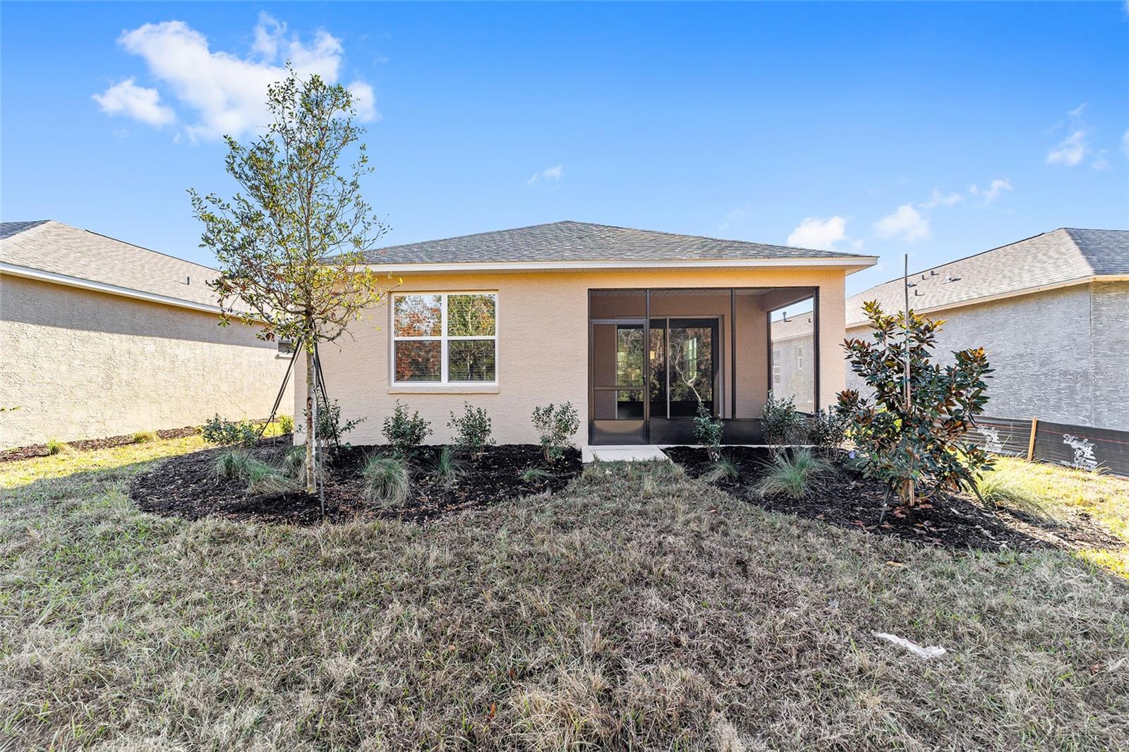 ON TOP OF THE WORLD - Residential