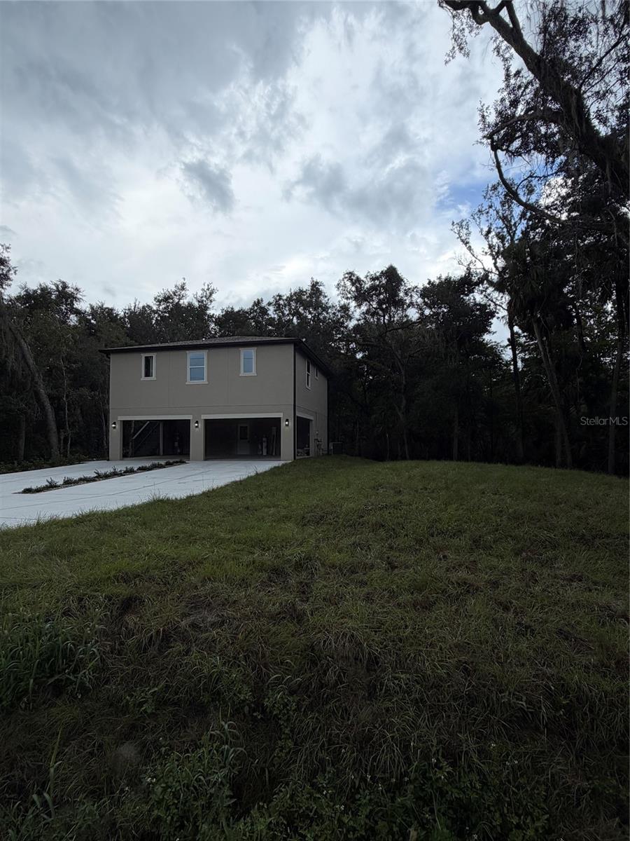 1784 LAKE HARNEY ROAD