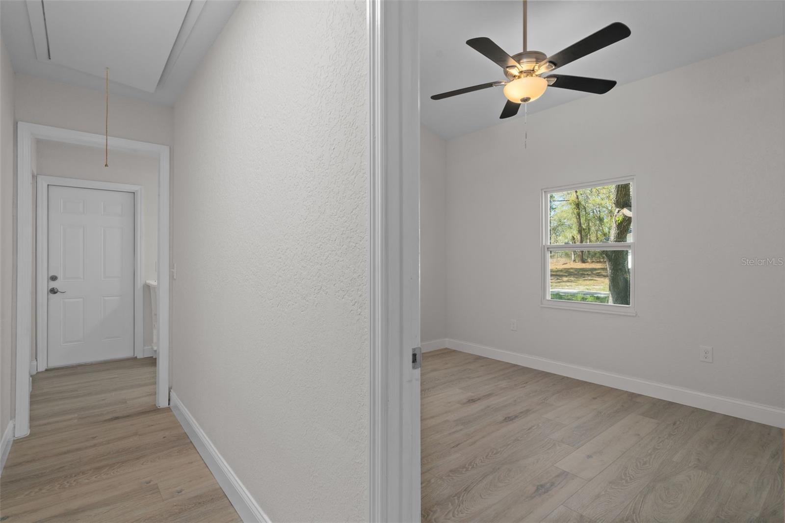 LEISURE HILLS - Residential