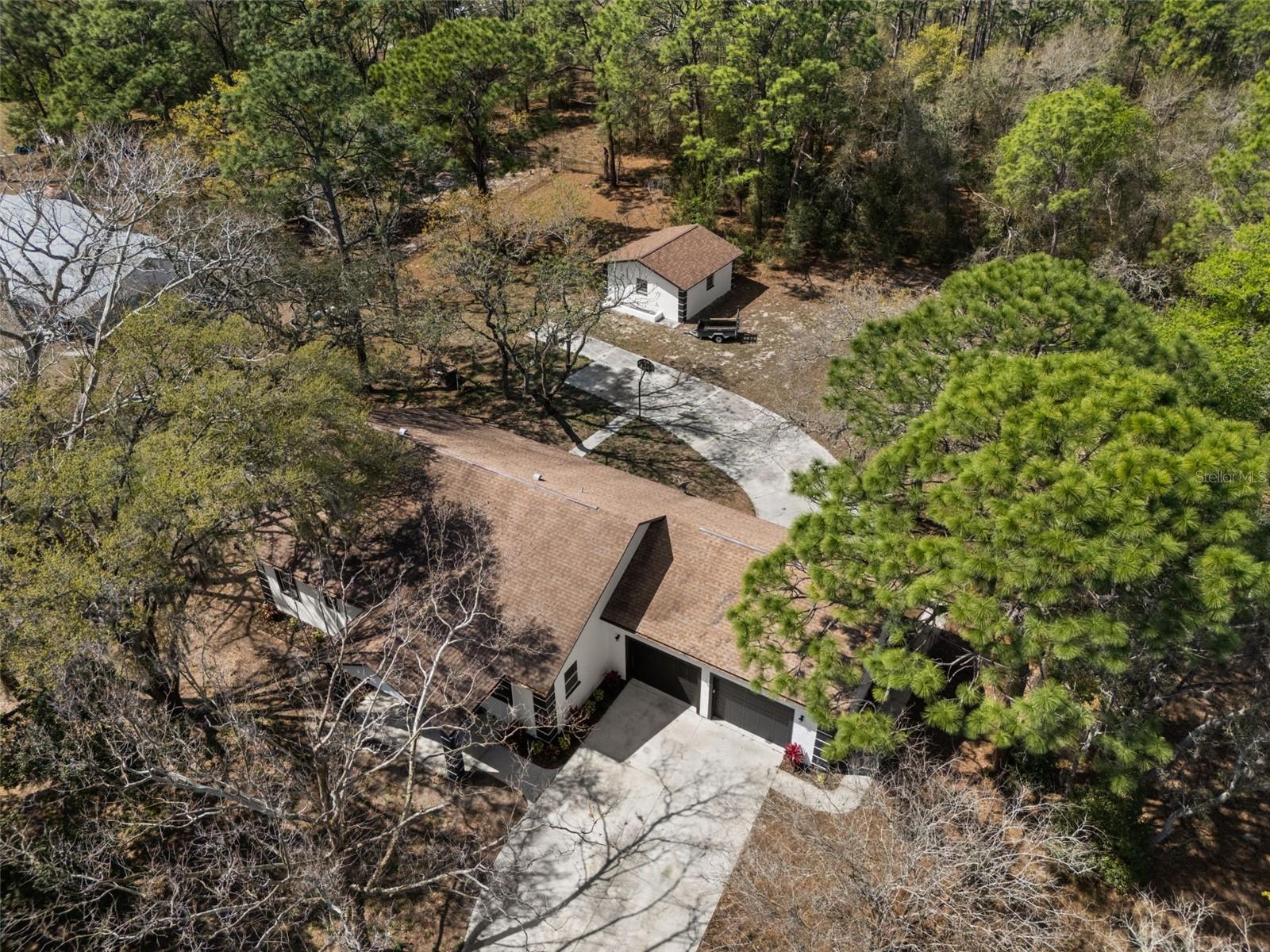 LEISURE HILLS - Residential