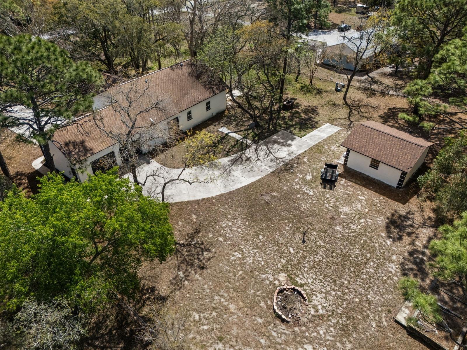 LEISURE HILLS - Residential