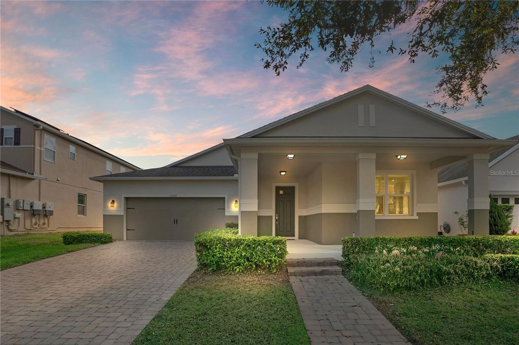 Photo of 11537 Chateaubriand Avenue, Orlando, FL 32836 (MLS # O6390509)