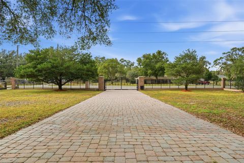 Tiny photo for 30248 Rainey Road, Sorrento, FL 32776 (MLS # G5106639)