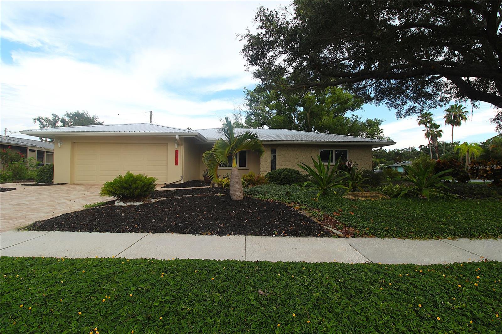 Apply within 24 hours of your conducted showing and once approved you will be credited your application fees towards your first full month's rent! This charming 3-bedroom, 2-bathroom home in Sarasota is ready for you and your family! Complete with neutral paint, large windows, and hardwood flooring throughout, decorating this home will be a breeze. The roomy kitchen features stunning granite countertops, hardwood cabinets, and a modern, tiled backsplash to tie the space together! Appliances include a stainless-steel refrigerator, microwave, dishwasher, and a double oven range. The open concept living and dining area is the perfect space for entertaining, with bright, open spaces for all of your decor needs! The primary bedroom includes outdoor access to the expansive screened lanai, and includes a spacious walk-in closet and an en suite bathroom for added privacy. Two additional bedrooms ensure everyone in the family has their own private space, with one also having access to the screened lanai, and share the roomy guest bathroom down the hall for convenience! A sizeable garage and a full sized laundry room with a utility sink, storage, and washer and dryer complete the interior of this home. Continue the entertaining outdoors in the large screened lanai, perfect for creating the perfect oasis for you and your loved ones. The backyard adds to the charm of this home, surrounded by luscious greenery, and a paved pathway leading to a whimsical pergola space. Sorry, no pets. Lawn care is included with a small monthly fee, so you have more time to focus on what really matters!
Located near the ever growing area of Gulf Gate, you will never spend a dull day out with the family! Surrounded by plenty of entertainment, dining, and shopping, plus, a short 10 minute drove to the stunning beaches of Siesta Key! Ryntal Property Management has partnered with Obligo to provide a security deposit alternative to qualified renters! Call today for more information. Submit all applications to Ryntal Property Management ONLY!
Qualifications: We run a complete background check that includes credit, income verification, prior landlord and eviction history. In terms of credit, we look at the entire picture as opposed to just the credit score, but in general, we do require a score over 550.