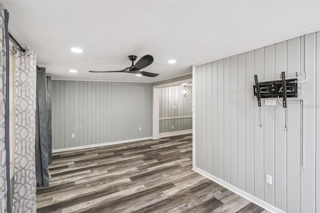 Photo of 10301 Us Highway 27 #110/6A, Clermont, FL 34711 (MLS # G5109080)