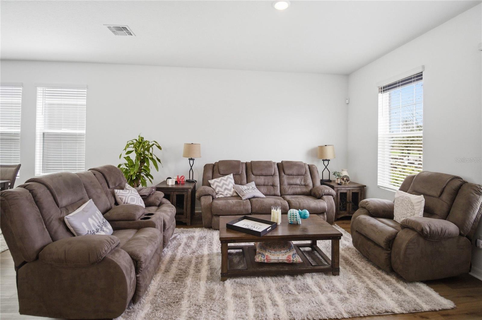 EDGEWATER ED-4 LT 1 REP - Residential Lease