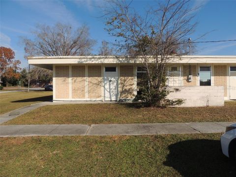 Tiny photo for 510 SW 5th Terrace #A, Williston, FL 32696 (MLS # OM713557)