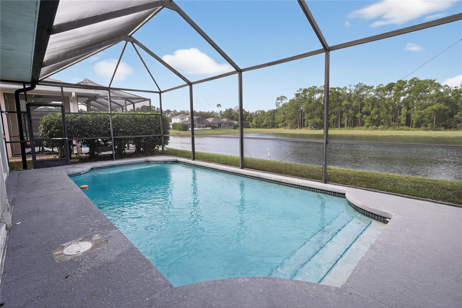 SUNSET LAKES PH 1 - Residential