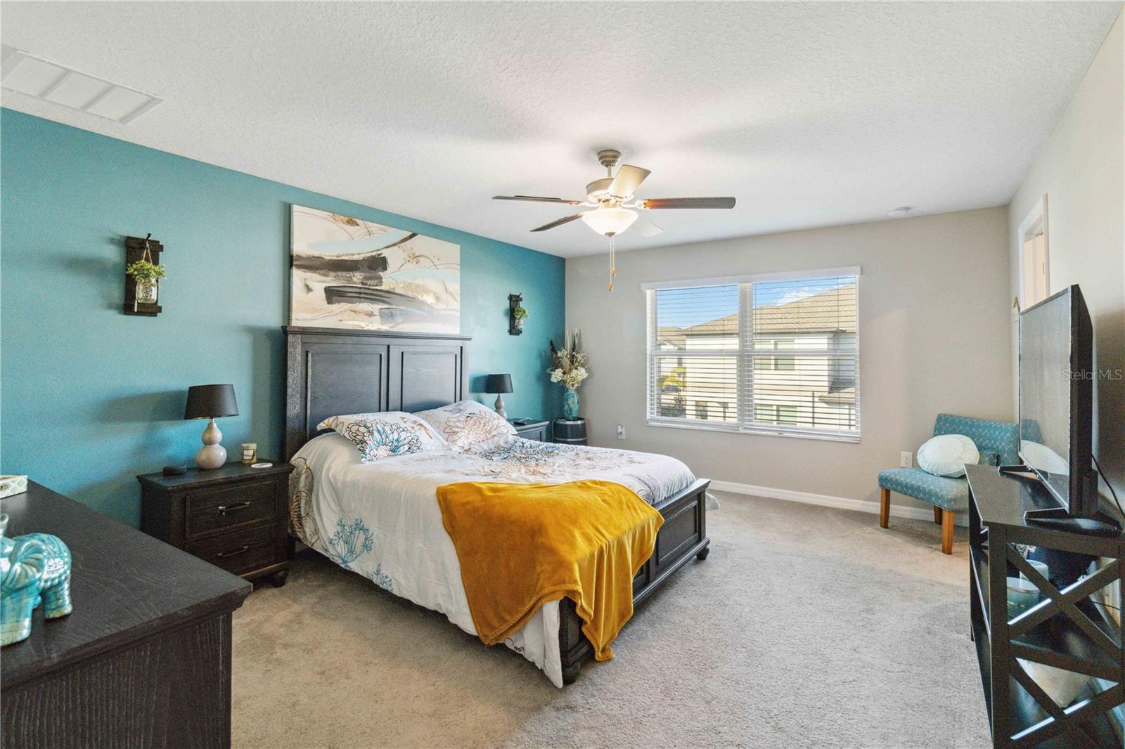 BELMONT TWNHMS PRCL F - Residential Lease