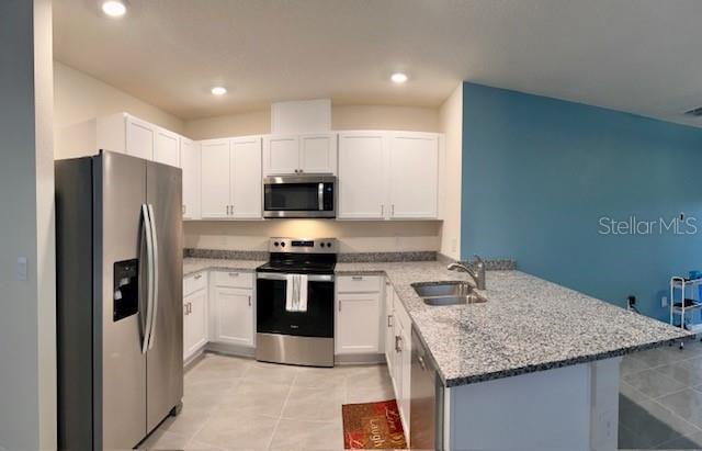 PARC HILL-PH 4 A REP - Residential Lease