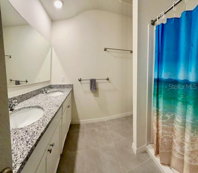 PARC HILL-PH 4 A REP - Residential Lease