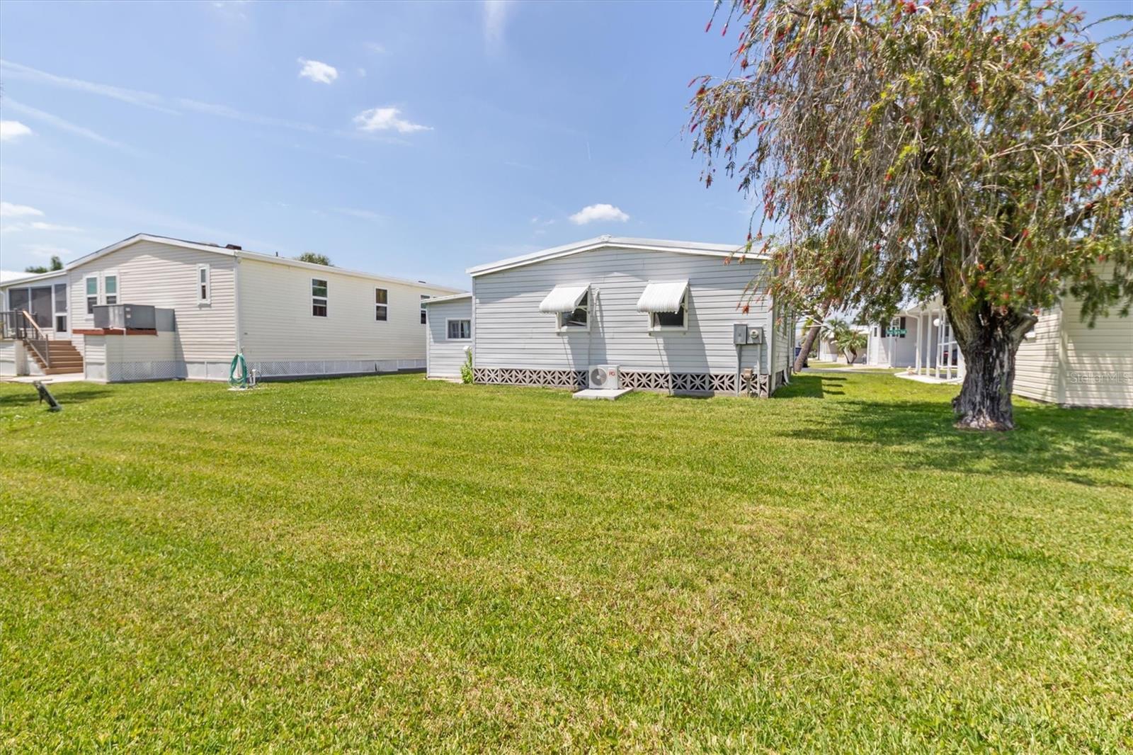 RIVER FOREST MHP - Residential