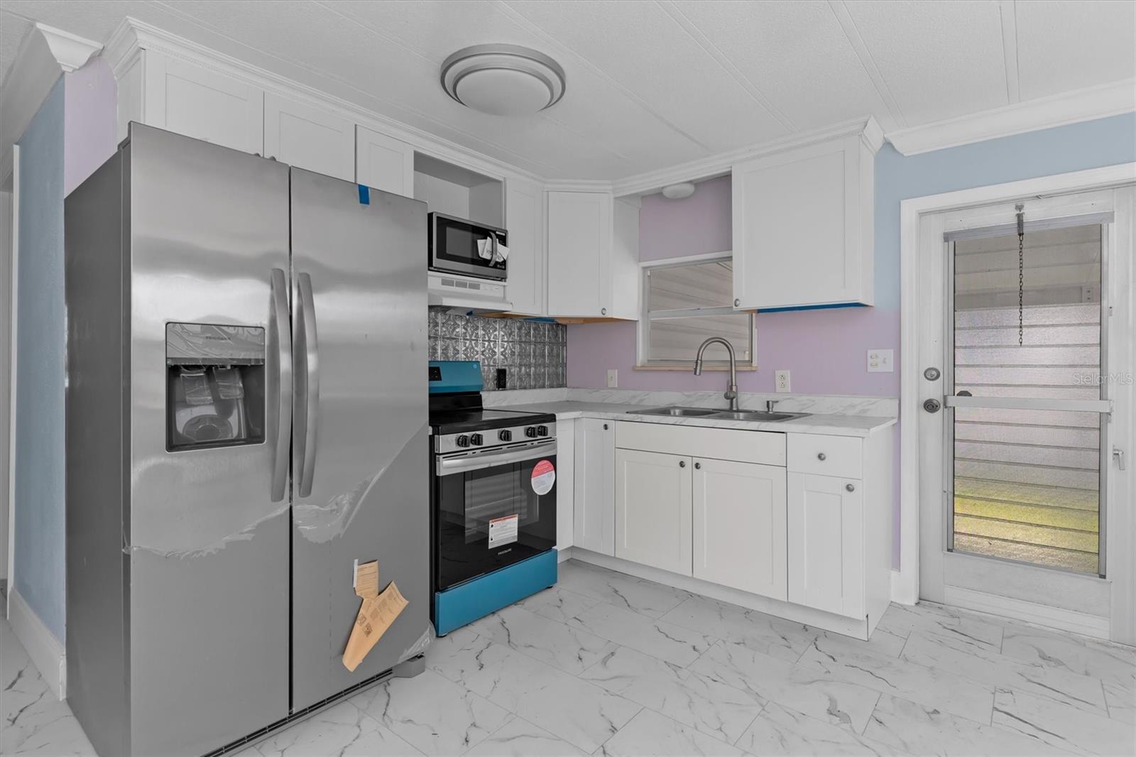 RIVER FOREST MHP - Residential