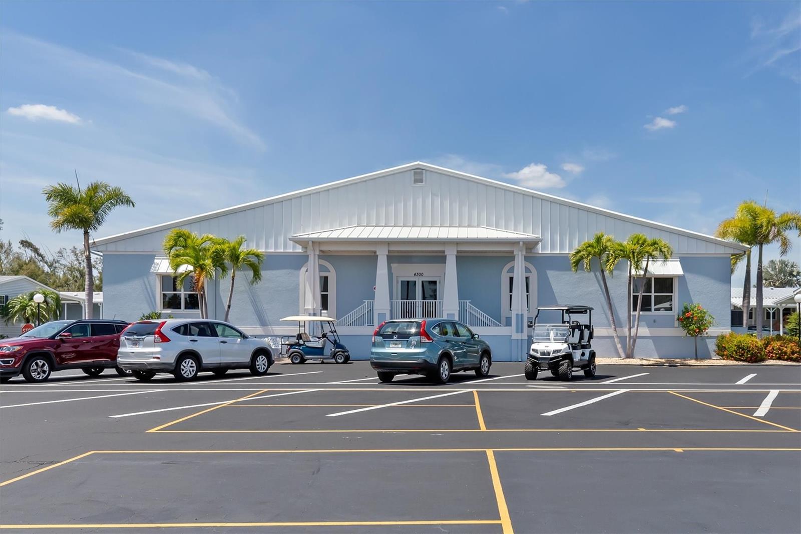 RIVER FOREST MHP - Residential