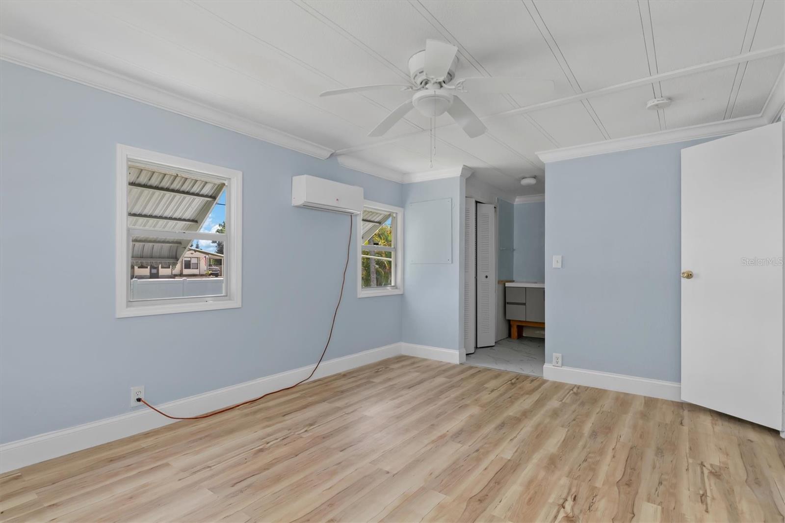 RIVER FOREST MHP - Residential