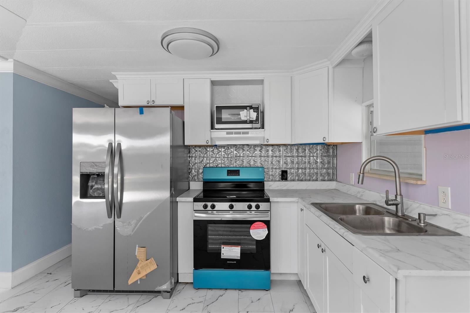 RIVER FOREST MHP - Residential