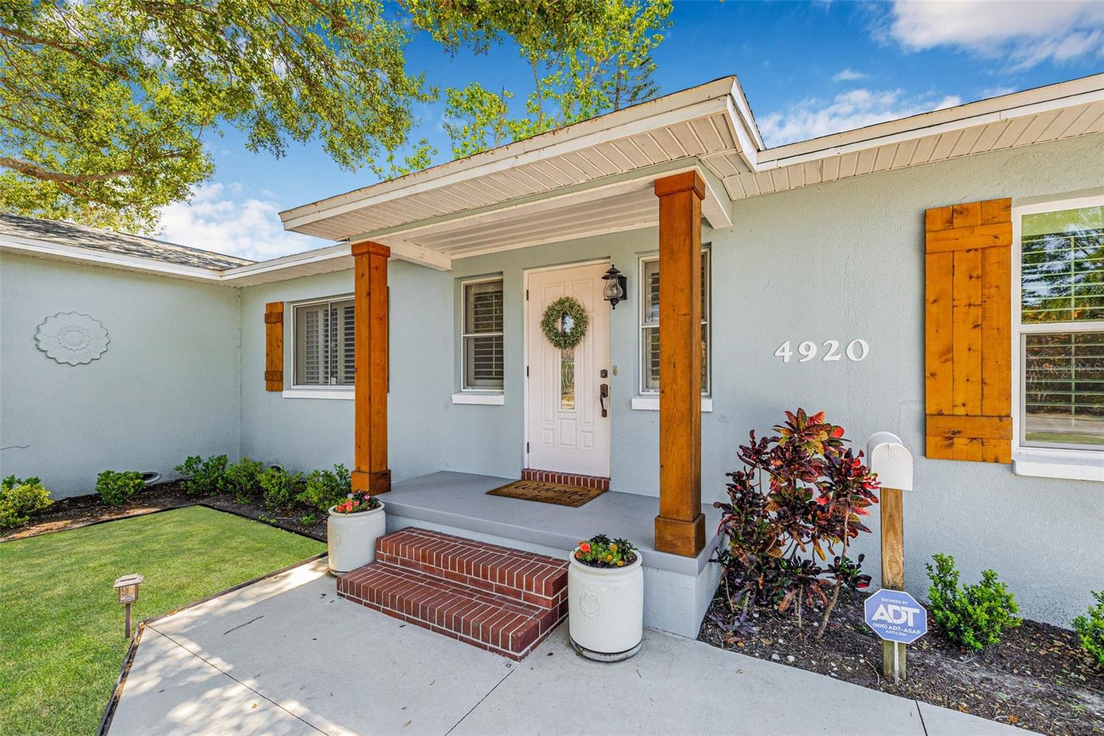 4920 17TH AVENUE N