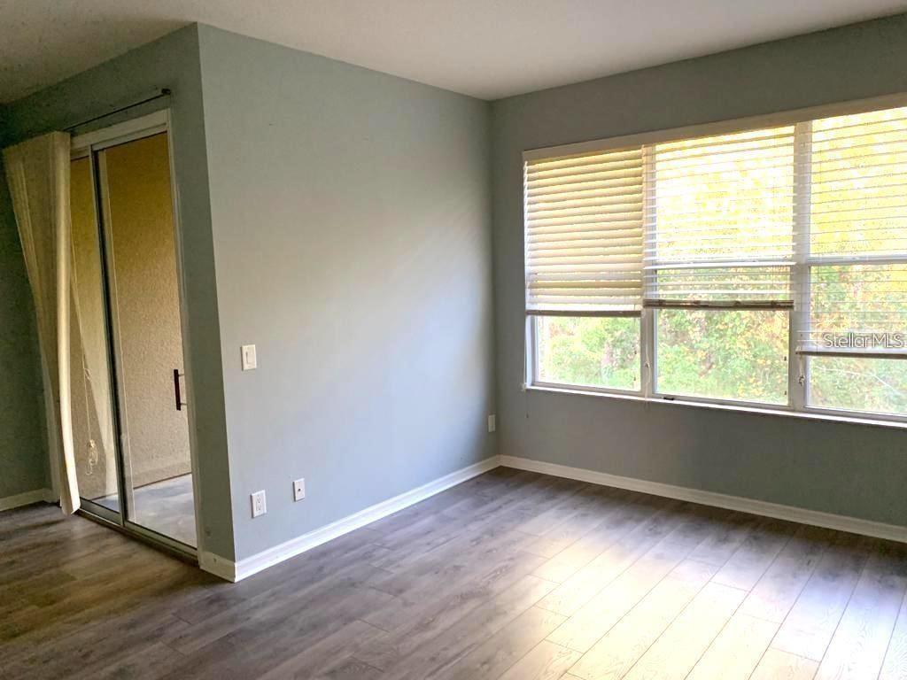 SOUTH HAMPTON - Residential Lease