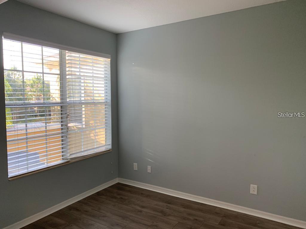 SOUTH HAMPTON - Residential Lease