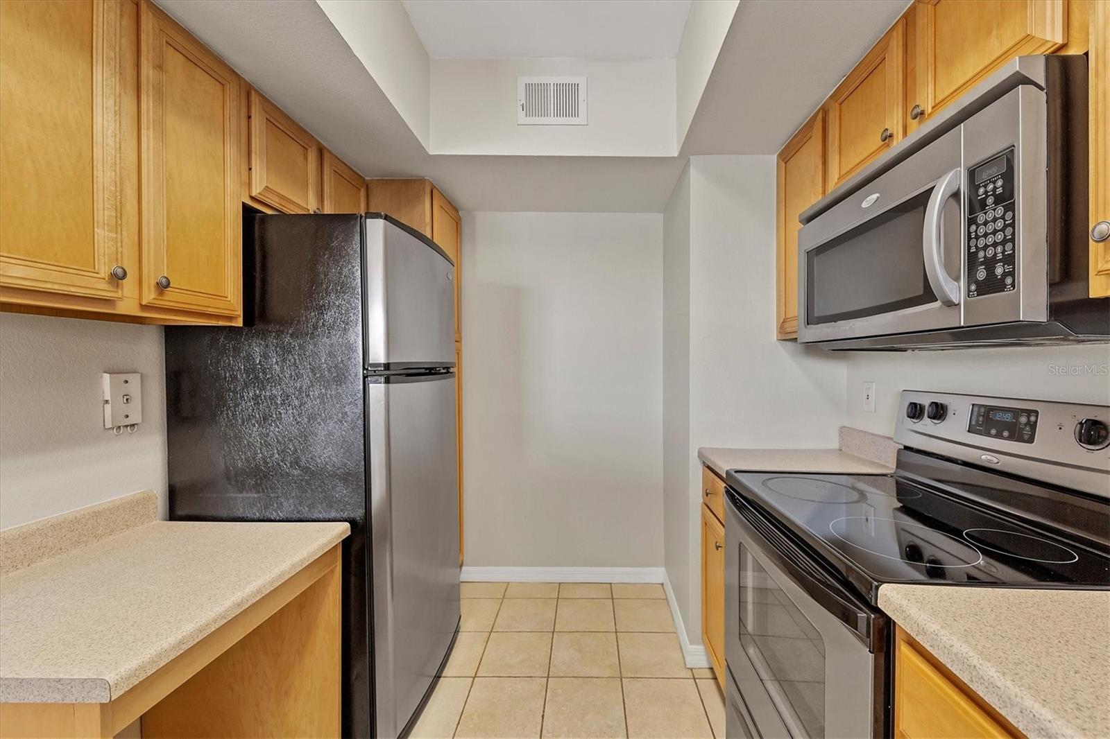 VILLAGIO - Residential Lease