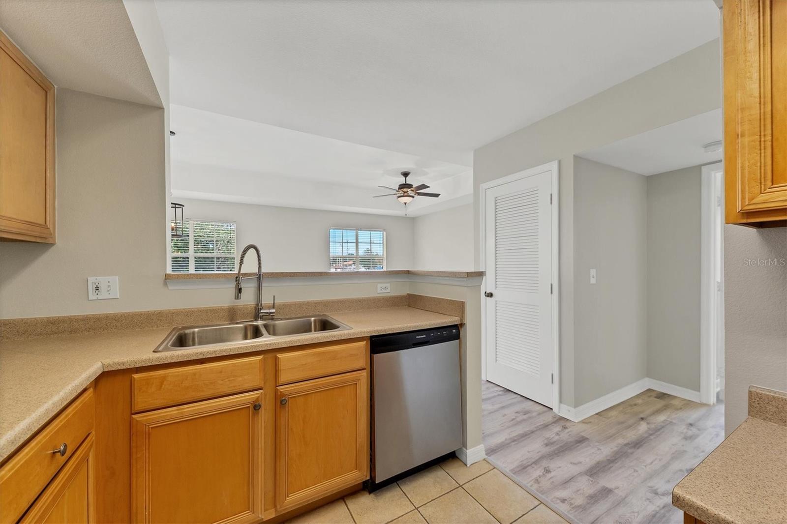 VILLAGIO - Residential Lease