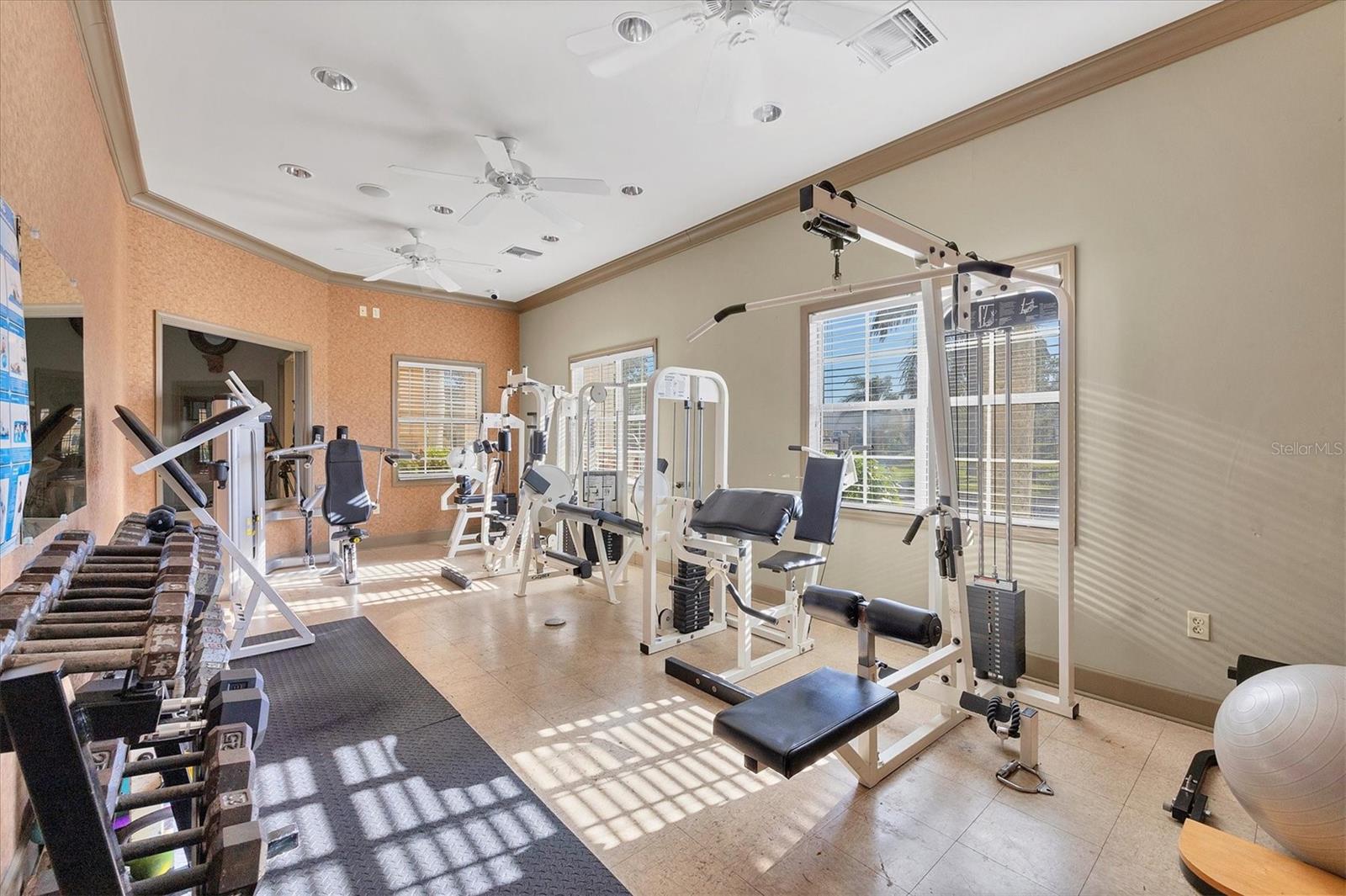 VILLAGIO - Residential Lease