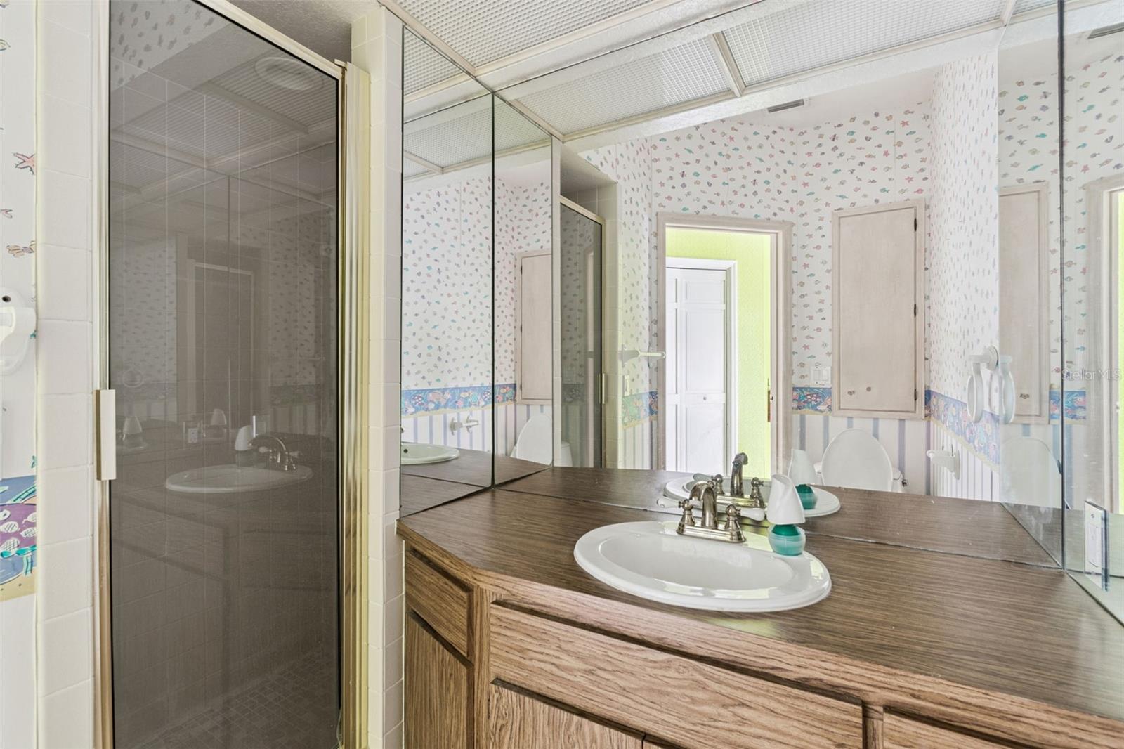 INDIAN BLUFF ISLAND - Residential