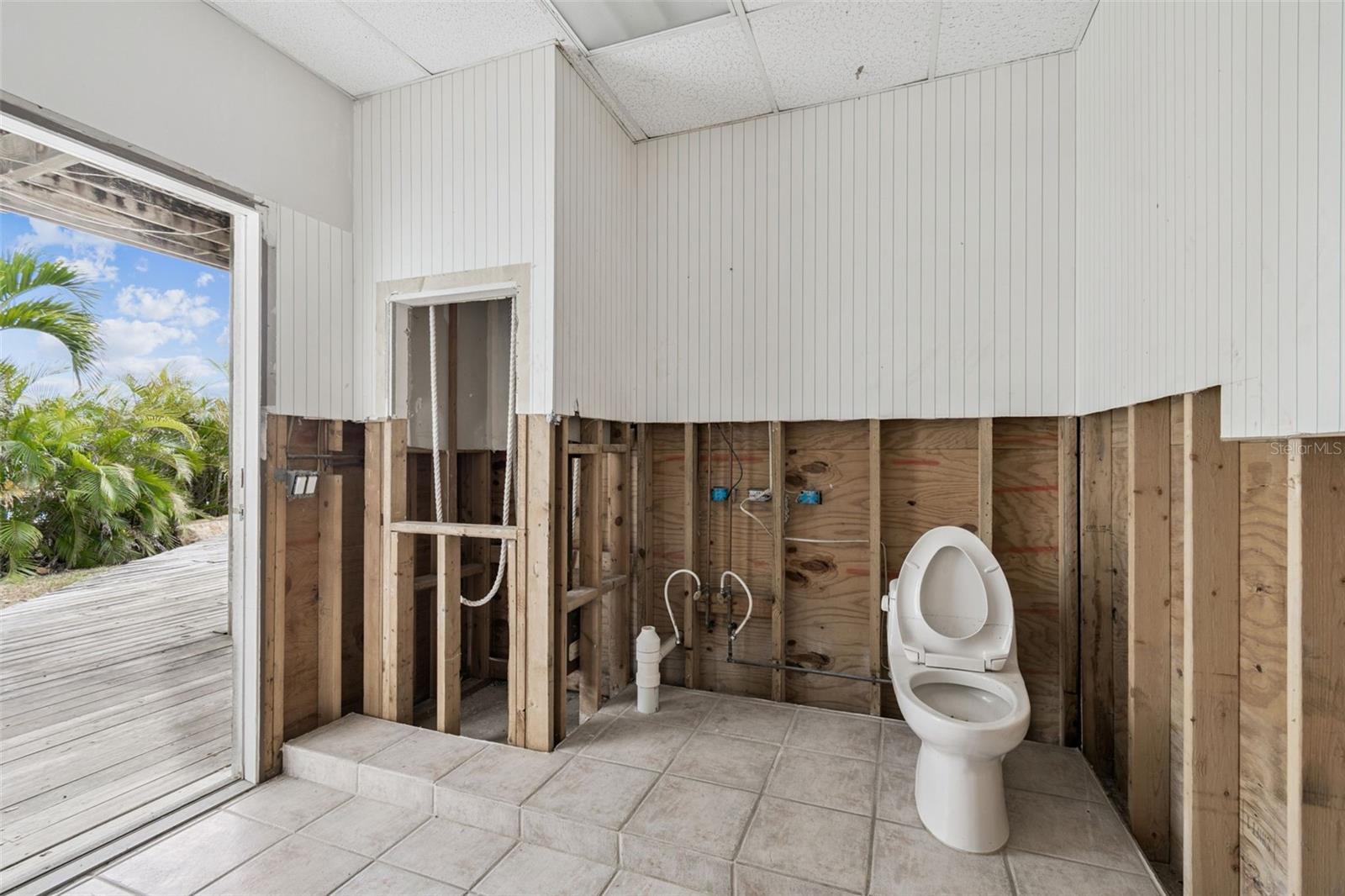 INDIAN BLUFF ISLAND - Residential