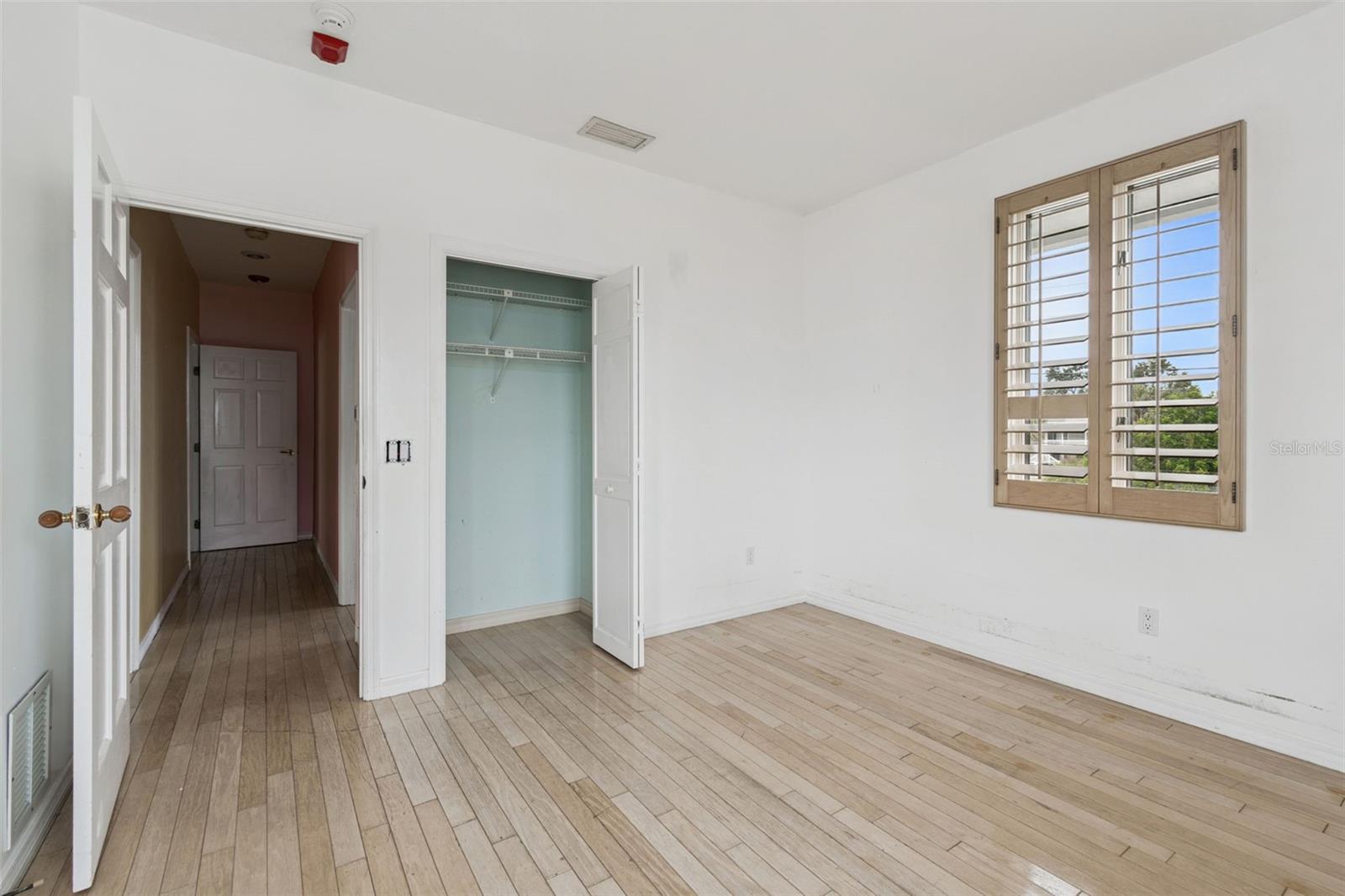 INDIAN BLUFF ISLAND - Residential