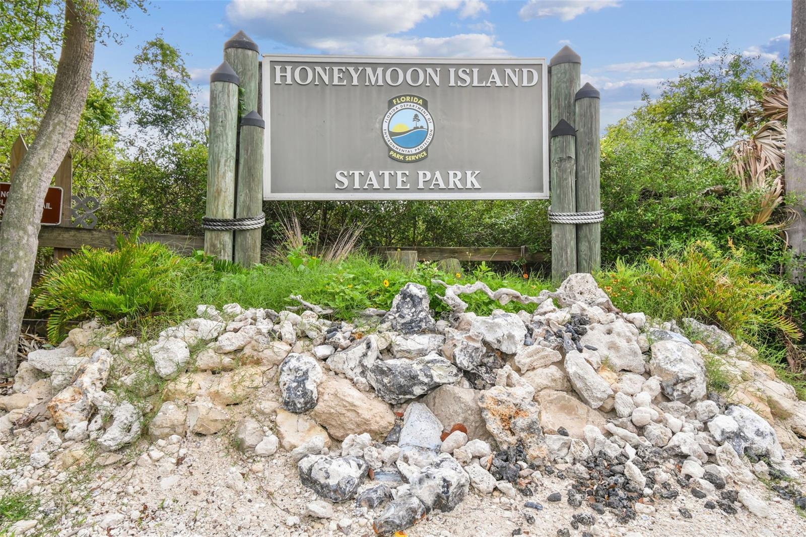 INDIAN BLUFF ISLAND - Residential