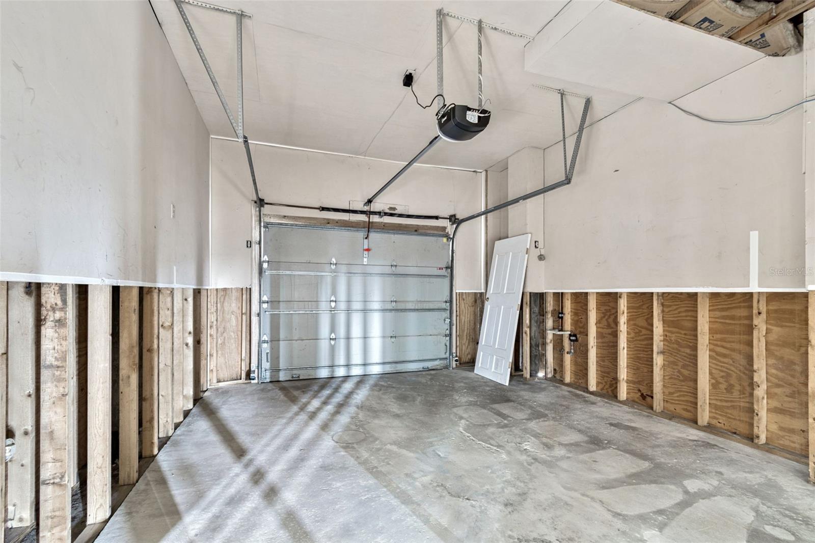 INDIAN BLUFF ISLAND - Residential