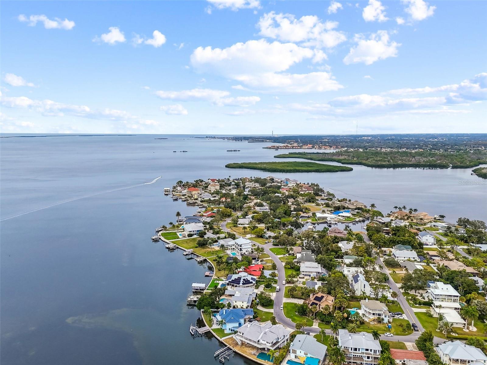 INDIAN BLUFF ISLAND - Residential