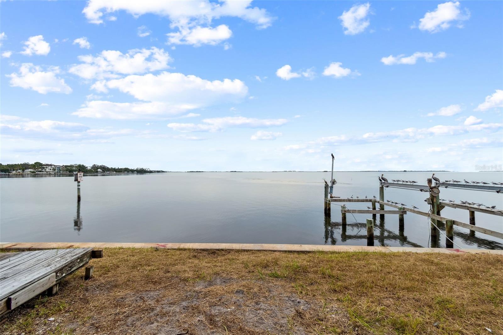 INDIAN BLUFF ISLAND - Residential