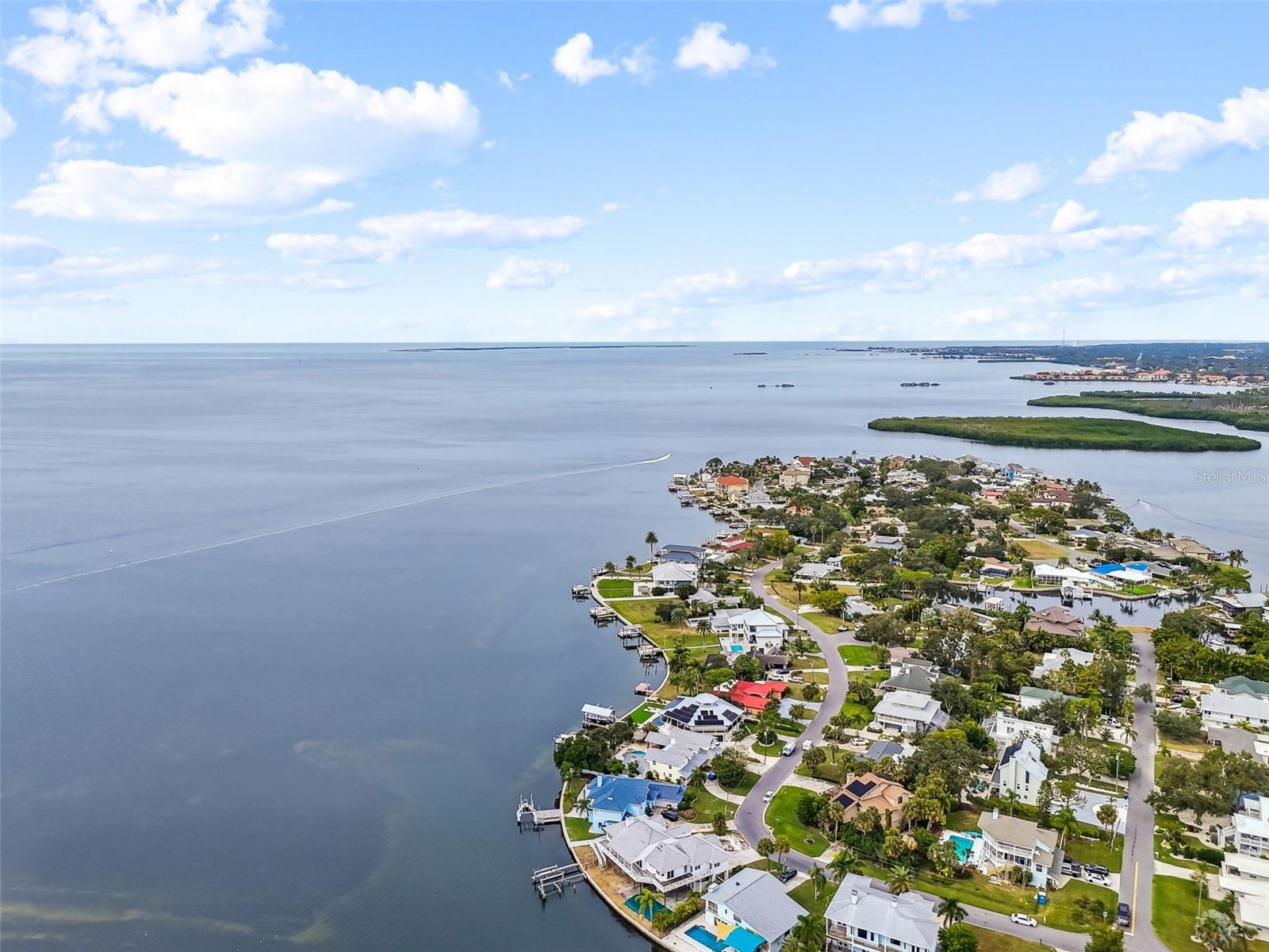 INDIAN BLUFF ISLAND - Residential