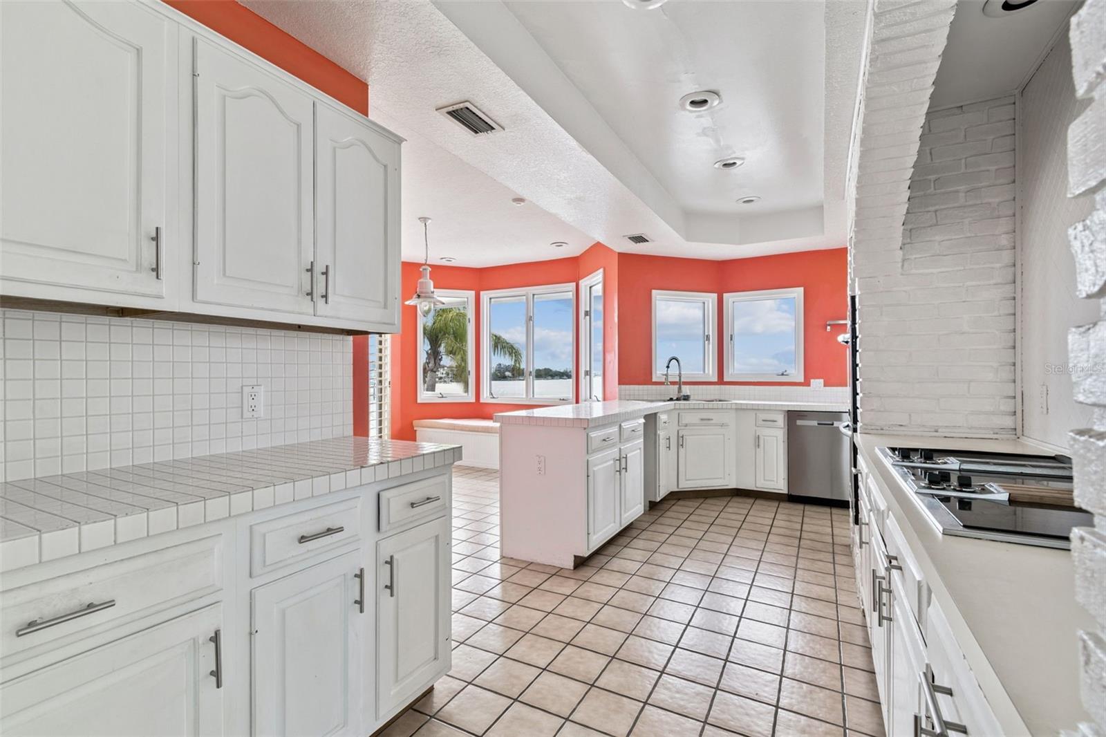 INDIAN BLUFF ISLAND - Residential