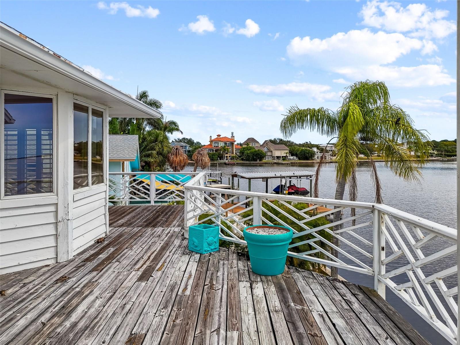 INDIAN BLUFF ISLAND - Residential