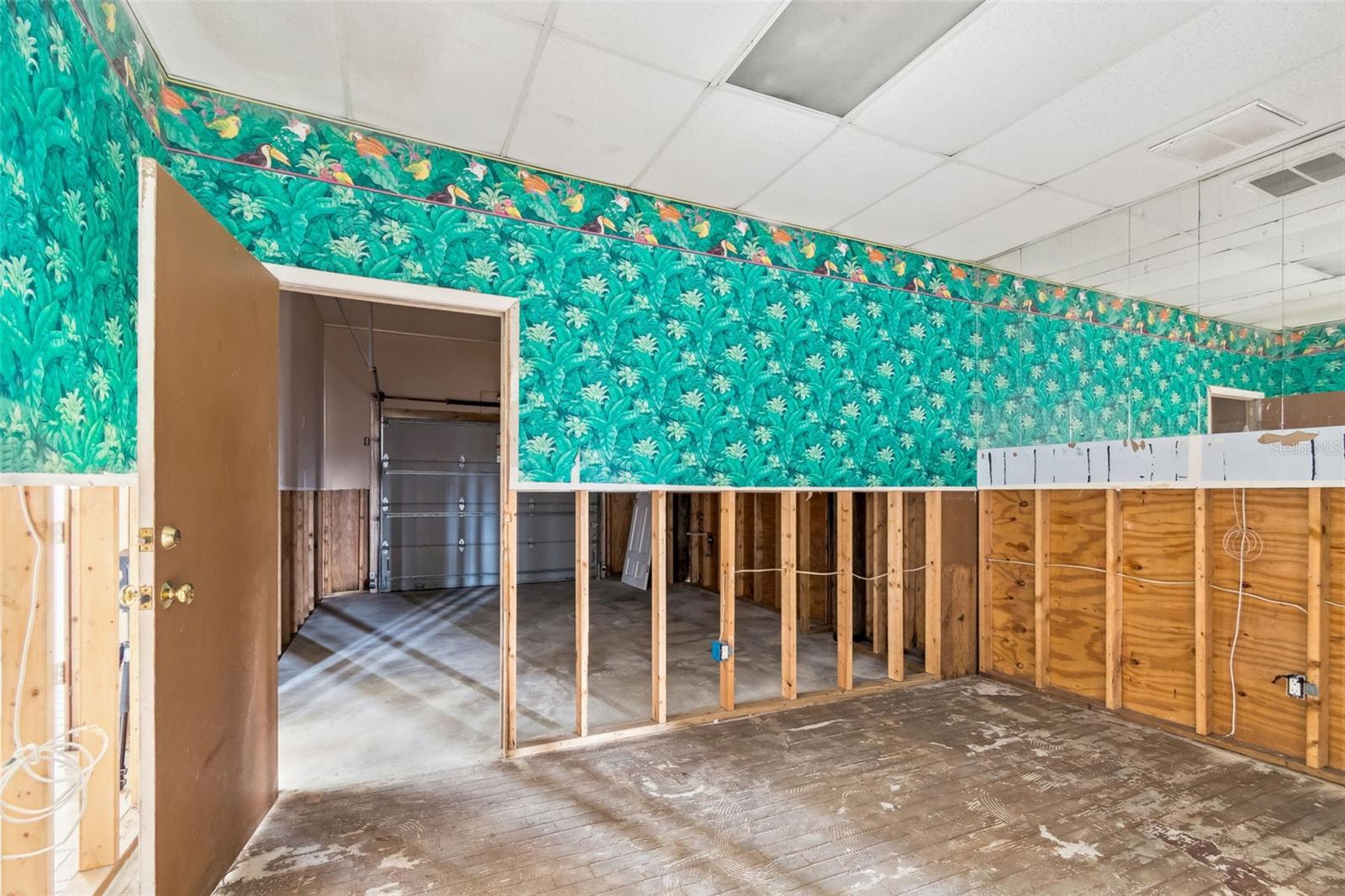 INDIAN BLUFF ISLAND - Residential