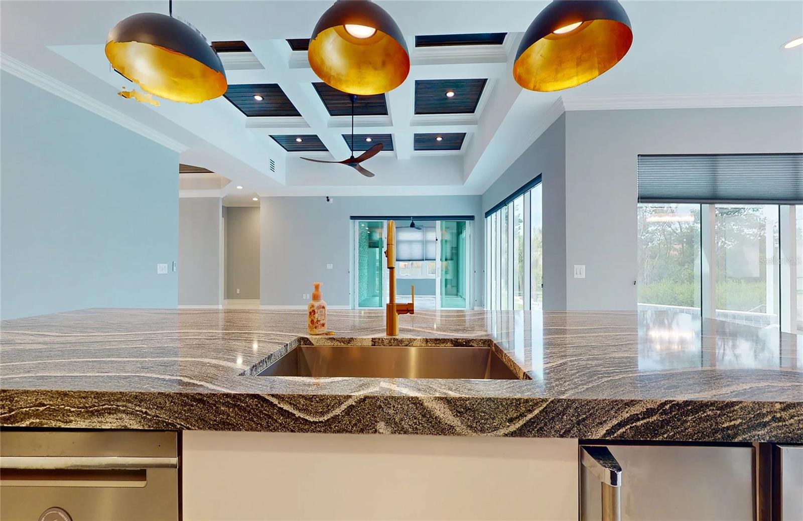 BAY ESTATES - Residential