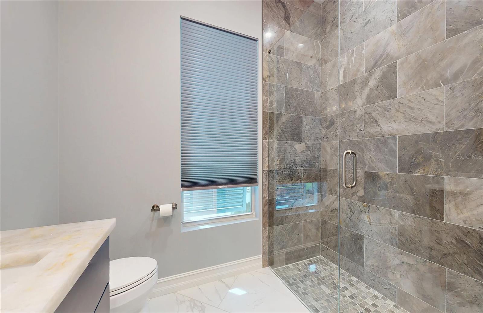 BAY ESTATES - Residential