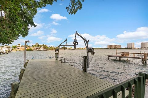 7887 9TH AVENUE S ST PETERSBURG FL 33707