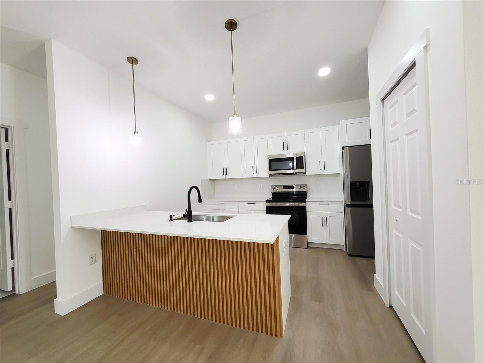 PORT MALABAR UNIT 18 - Residential