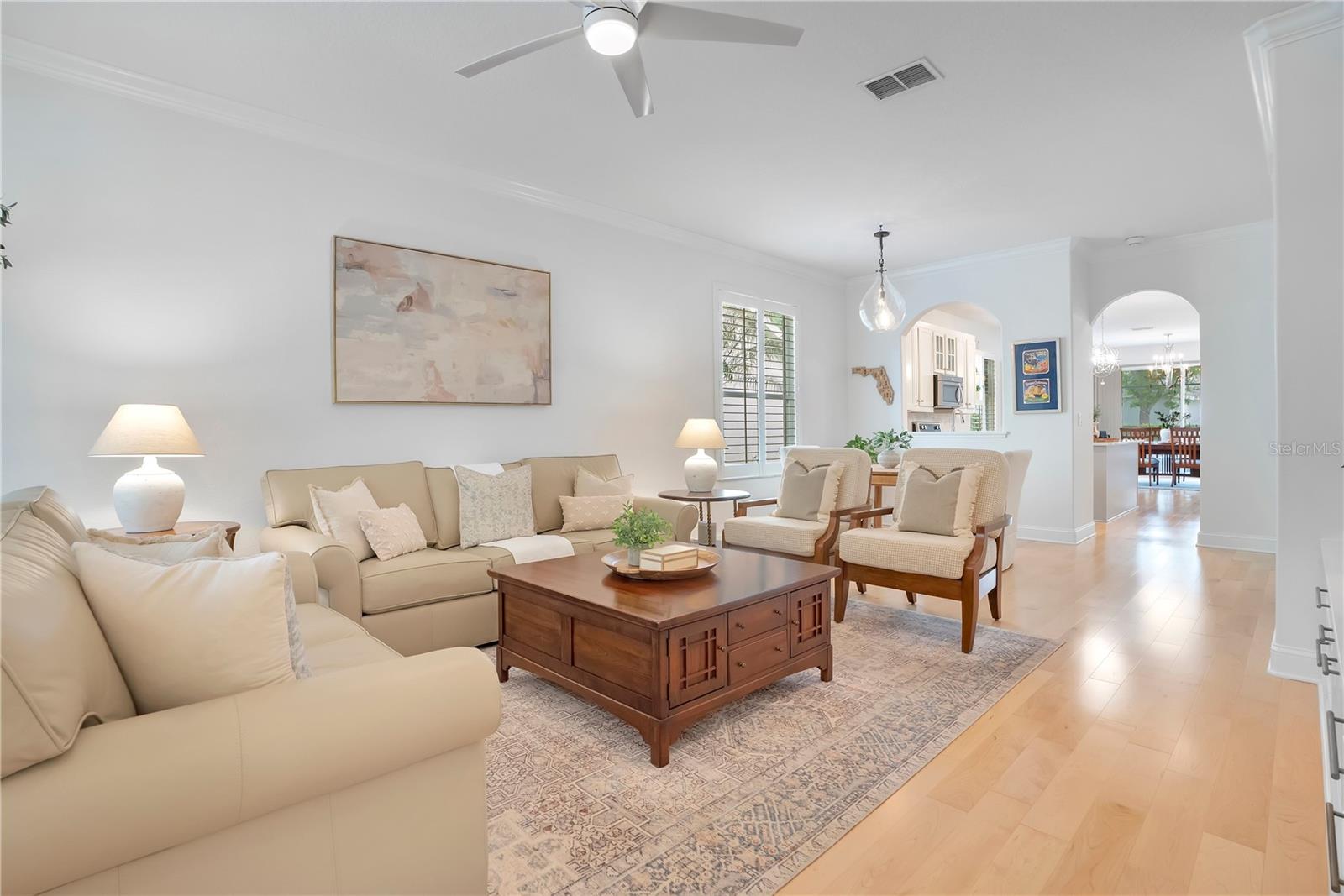 WINTER OAKS - Residential