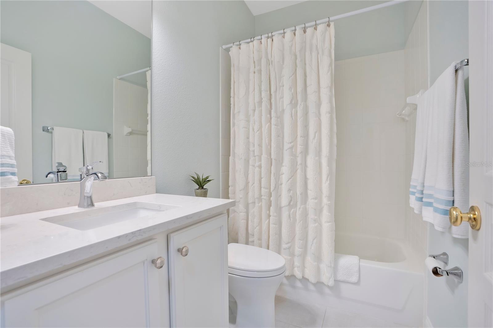 WINTER OAKS - Residential