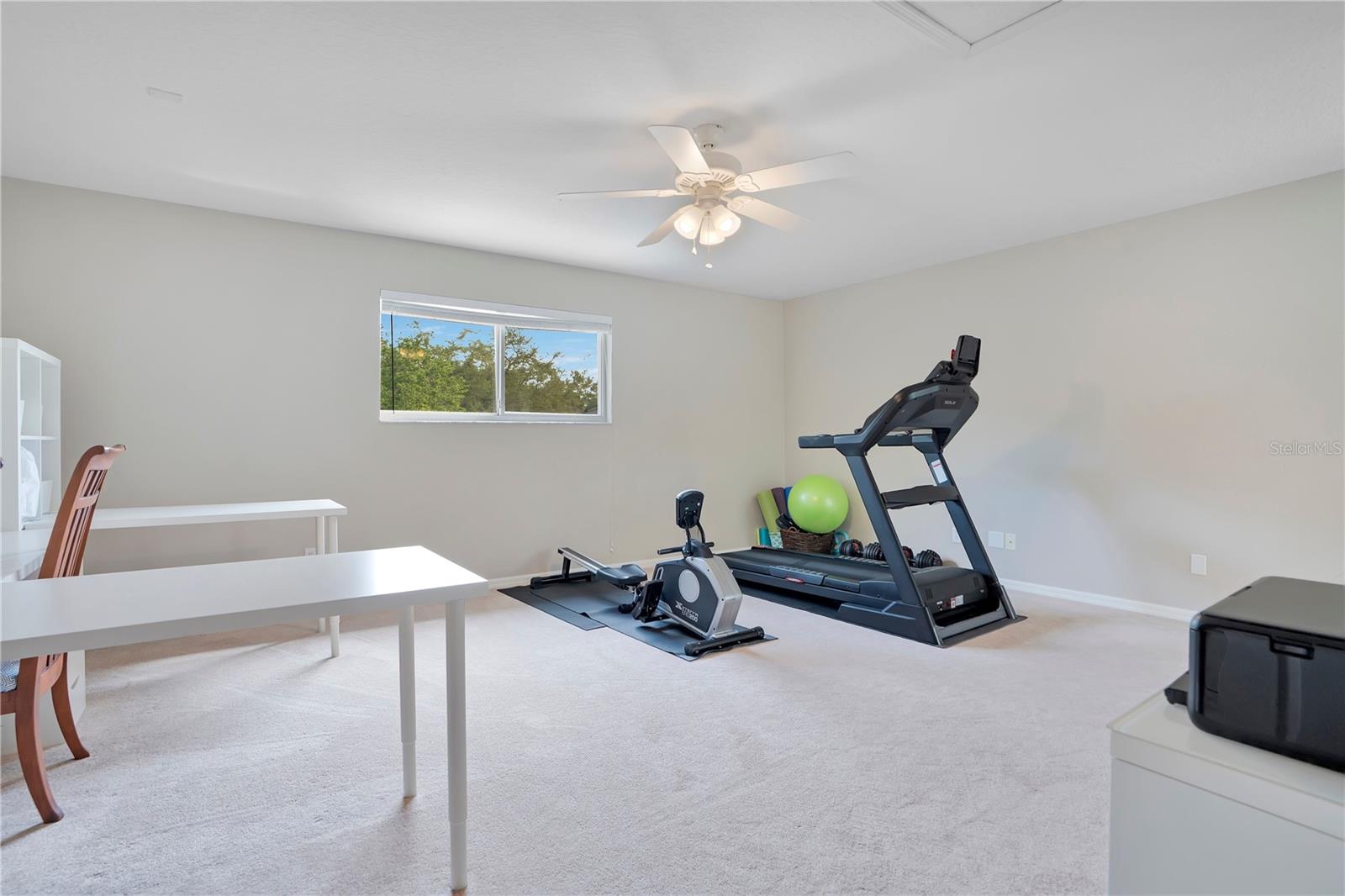 WINTER OAKS - Residential