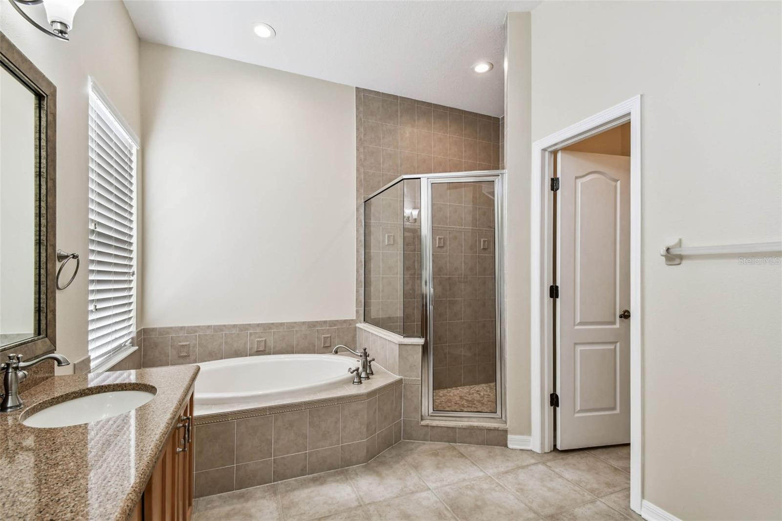 LIVE OAK PRESERVE PH 1B VILLAGE - Residential