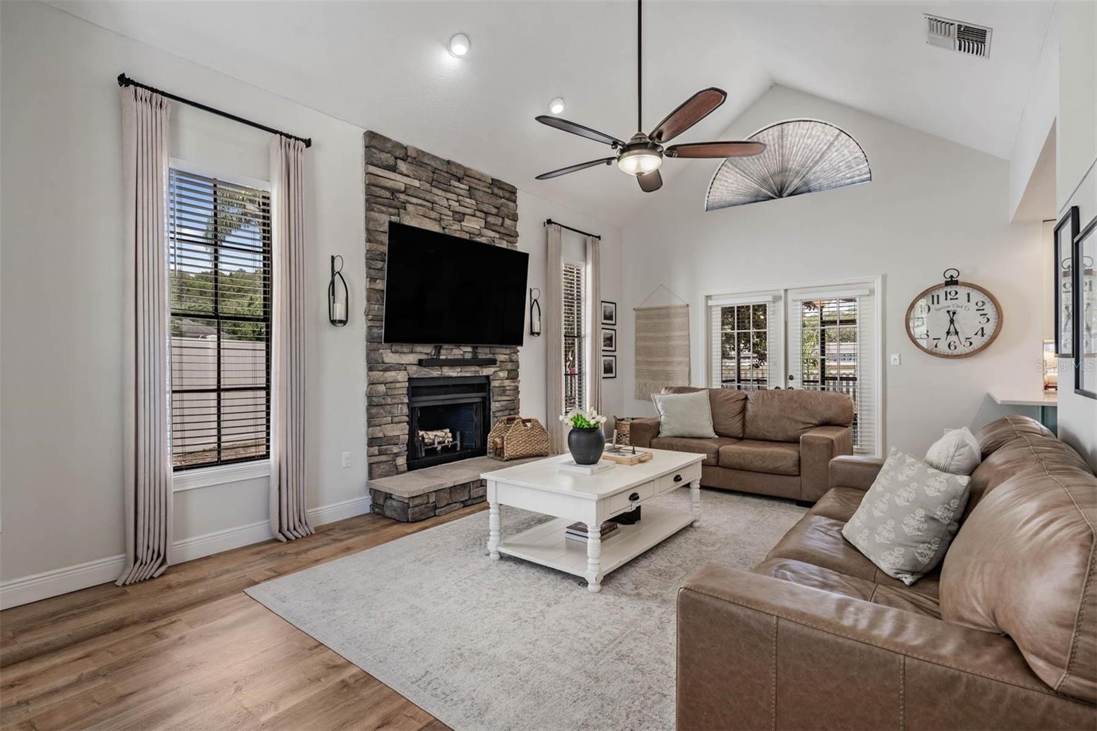 NATURES HIDEAWAY - Residential