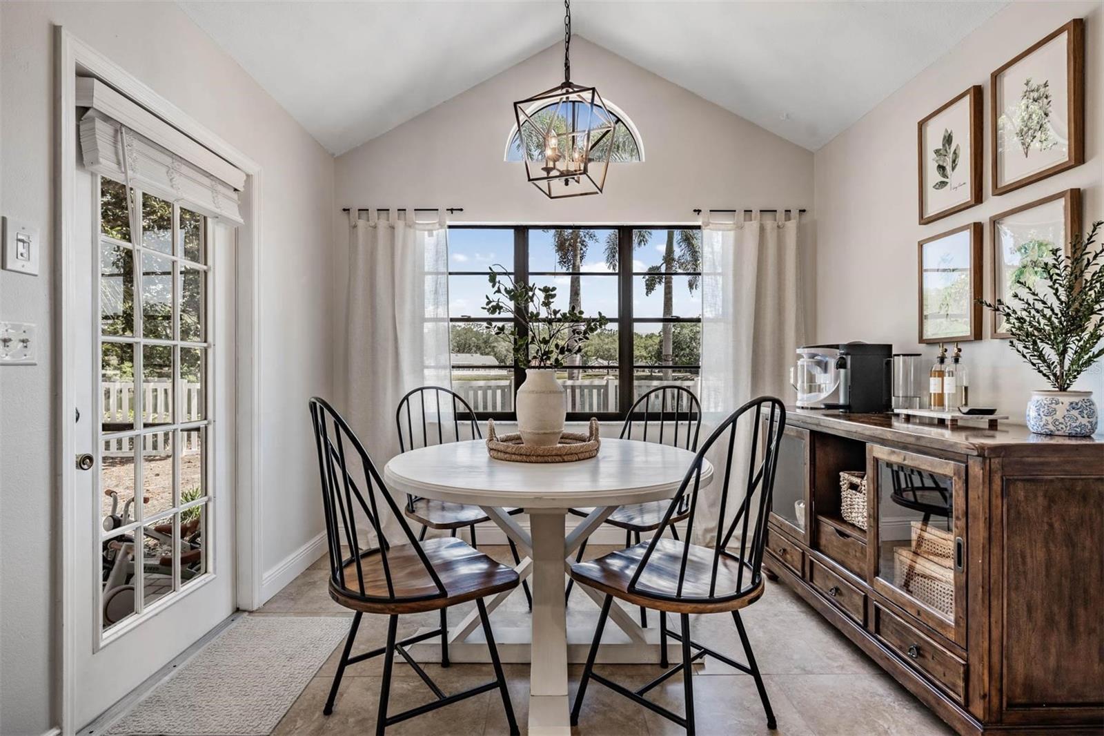 NATURES HIDEAWAY - Residential