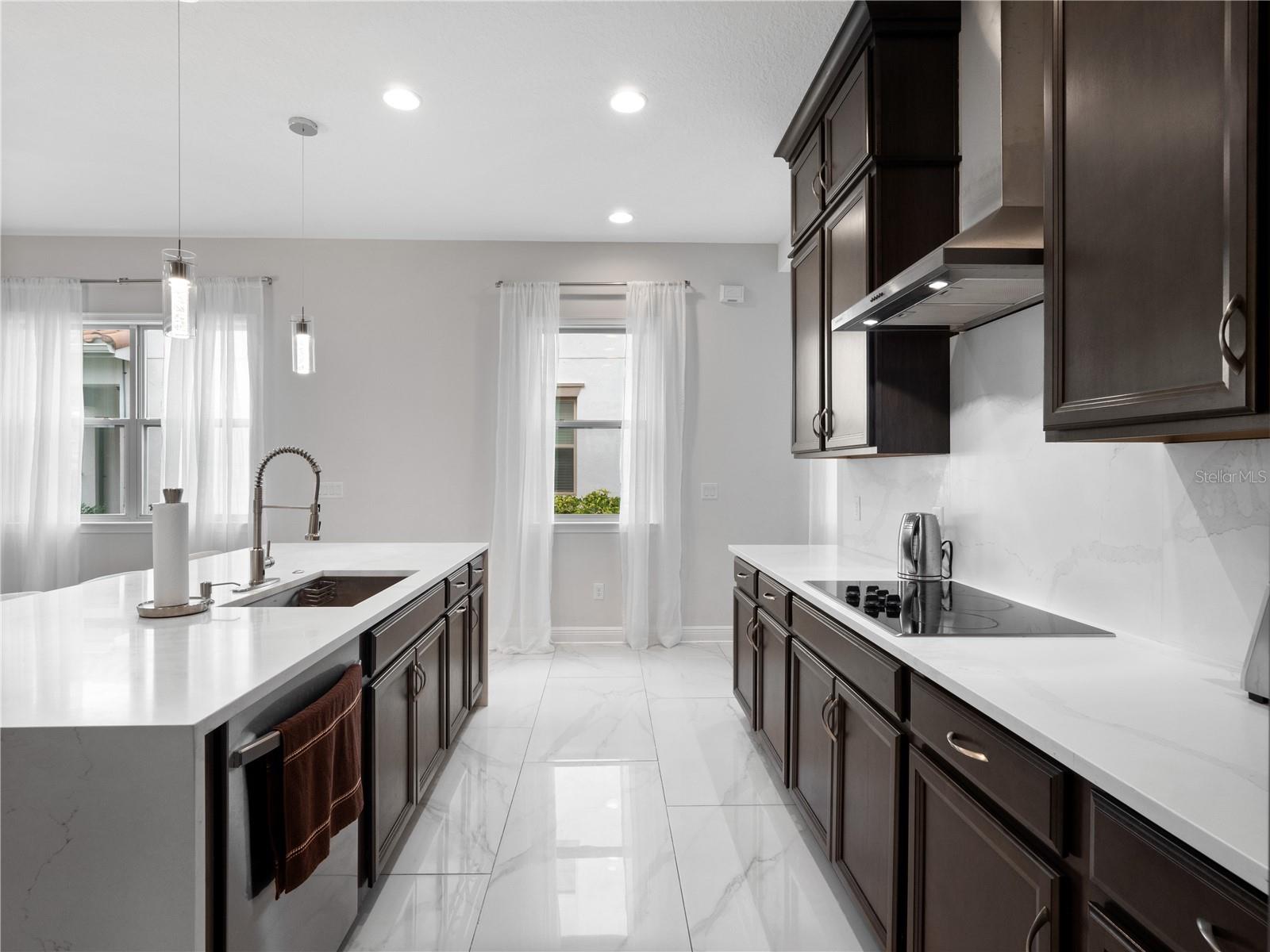 EAGLE CRK VILLAGE I - Residential Lease