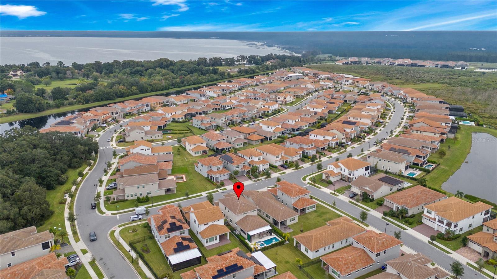 EAGLE CRK VILLAGE I - Residential Lease